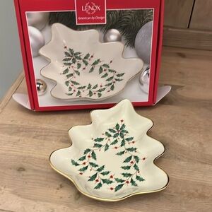 Lenox Holiday Tree Candy Dish NIB 8” Gold Trim Holly & Berries New in Box